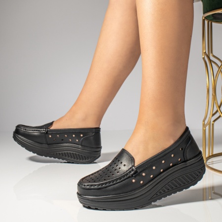 Pantofi casual dama cu platforma si perforatii negri din Piele naturala ZLZ03748, 2, elaza.ro