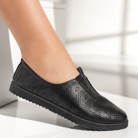 Balerini dama perforati cu insertie de material elastic negri ZLZ13571, 2, elaza.ro