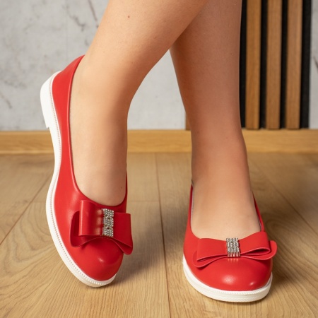 Balerini si Mocasini Dama, Balerini dama cu fundita si accesoriu cu pietre rosii ZLZ11014, elaza.ro