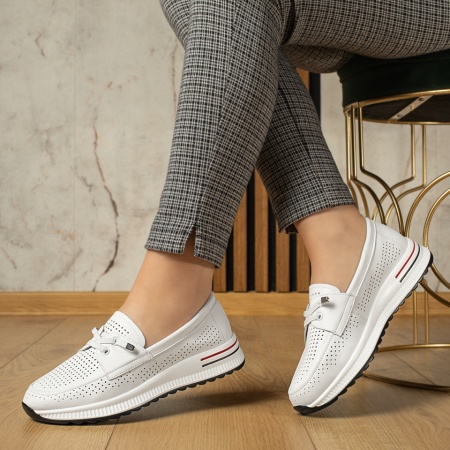 REDUCERI INCALTAMINTE, Pantofi casual dama cu siret elastic si perforatii albi ZLZ13112, elaza.ro