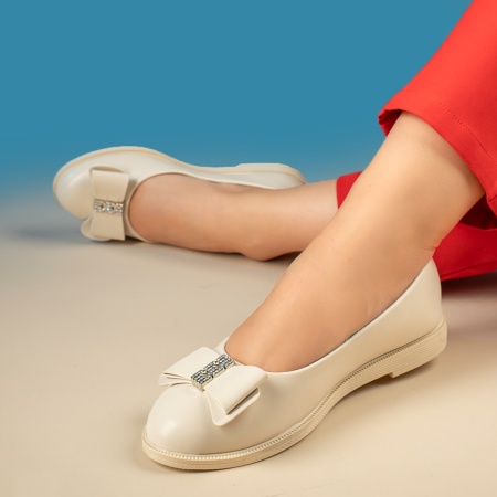 Balerini si Mocasini Dama, Balerini dama cu accesoriu decorativ bej ZLZ11014, elaza.ro