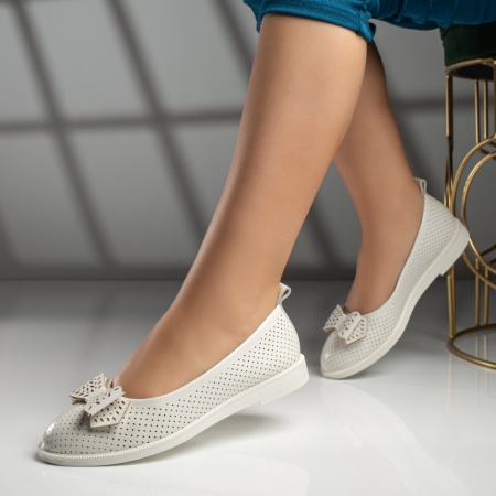 Balerini si Mocasini Dama, Balerini perforati dama cu funda albi ZLZ07987, elaza.ro