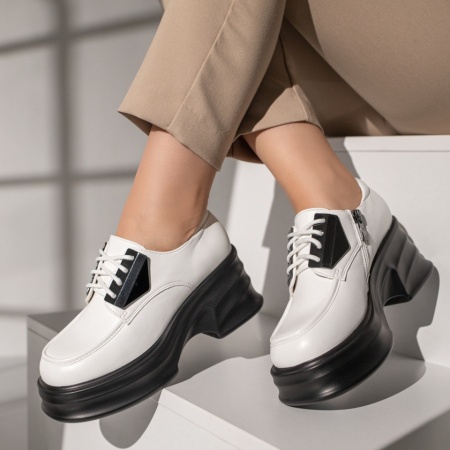 REDUCERI INCALTAMINTE, Pantofi casual dama albi cu negru si platforma ZLZ11830, elaza.ro