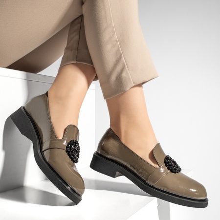 Pantofi casual dama cu accesoriu decorativ bej inchis din Piele naturala ZLZ09917, 2, elaza.ro