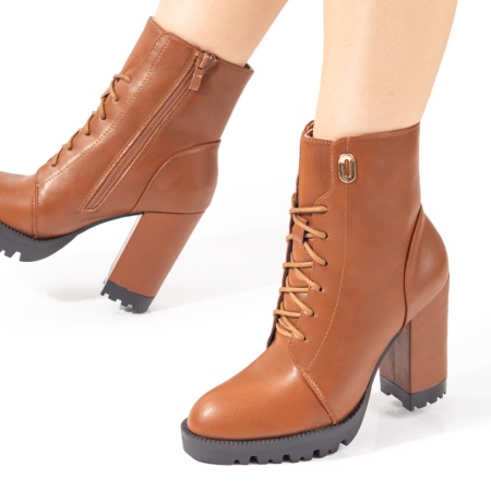 Botine dama, Botine dama cu toc inalt si platforma maro deschis ZLZ10748, elaza.ro