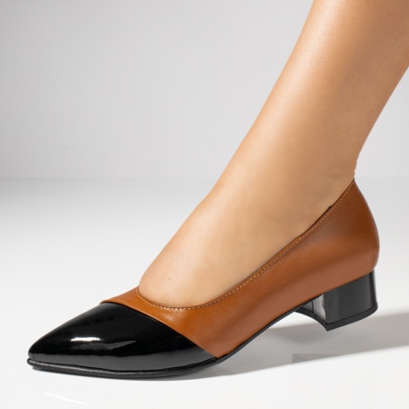 Pantofi cu toc mic, Pantofi dama cu toc mic maro cu negru lucios din Piele naturala ZLZ12143, elaza.ro