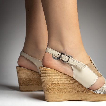 Sandale dama cu platforma si model floral bej din Piele naturala ZLZ13430, 2, elaza.ro