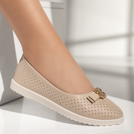 Balerini si Mocasini Dama, Balerini dama cu accesoriu metalic bej ZLZ13570, elaza.ro