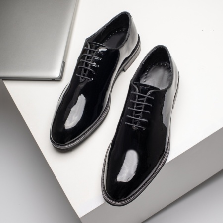 Pantofi eleganti barbati cu siret negri cu aspect lucios din Piele naturala ZLZ11569, 2, elaza.ro