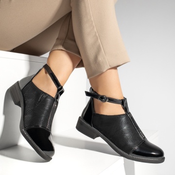 Pantofi casual dama cu strasuri aplicate si bareta cu imprimeu negri ZLZ10978, 1, elaza.ro