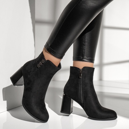 Botine dama, Botine dama cu toc gros si fermoar negru suede MOD12636, modlet.ro