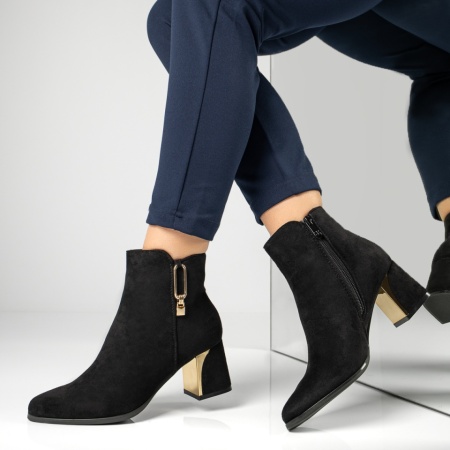 Ghete dama cu toc si accesoriu decorativ negru suede MOD12883, 2, modlet.ro