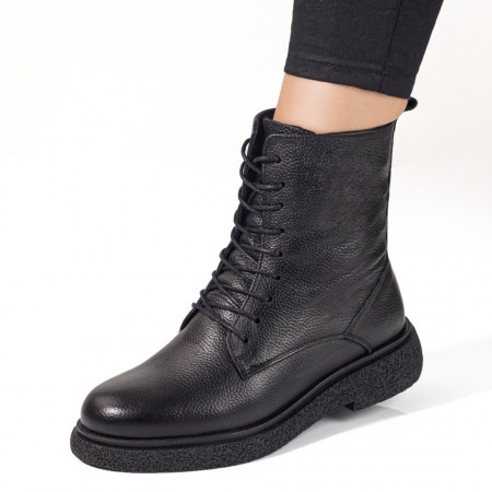Ghete dama negre cu siret din Piele naturala MOD09865