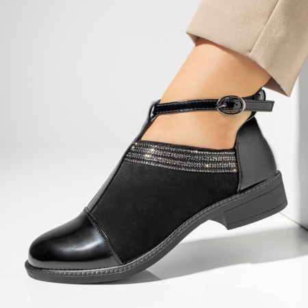 Pantofi casual dama, Pantofi casual dama cu strasuri si varf lucios negru suede MOD10983, modlet.ro