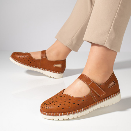 Pantofi casual dama cu talpa joasa si perforatii maro MOD11477, 2, modlet.ro