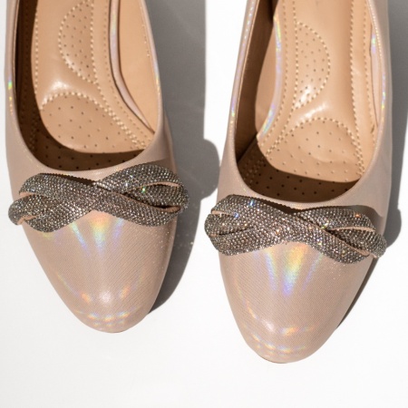 Pantofi dama cu toc gros si strasuri bej cu reflexii MOD13979, 2, modlet.ro