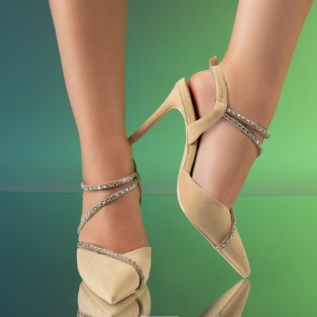 Pantofi dama cu toc subtire si pietre aplicate bej suede MOD13918, 2, modlet.ro