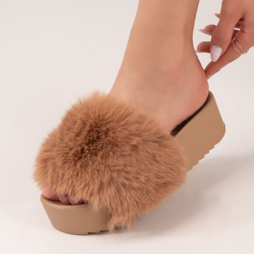 Plateste Jumatate!, Papuci dama cu talpa groasa si puf khaki MOD04449, modlet.ro
