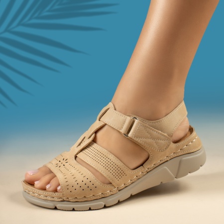 Sandale dama, Sandale dama cu platforma si inchidere cu scai bej MOD13545, modlet.ro