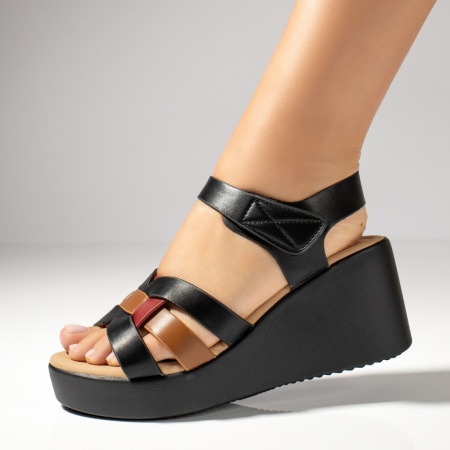 Sandale dama cu platforma si inchidere cu scai negre MOD13881