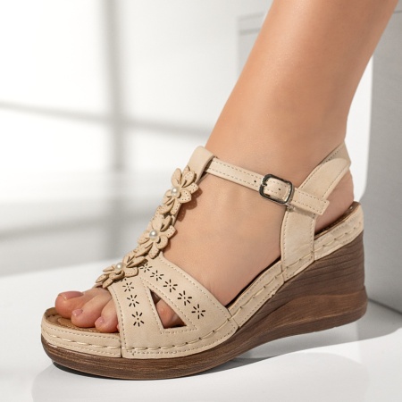 Incaltaminte dama, Sandale dama cu platforma si model floral bej MOD11582, modlet.ro