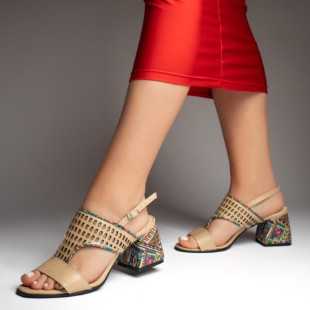 Sandale cu toc, Sandale dama cu toc gros si perforatii bej din Piele naturala MOD13449, modlet.ro