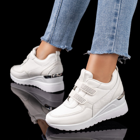 Adidasi dama, Sneakers dama cu pietre aplicate albi ZEF09594 - zeforia.ro
