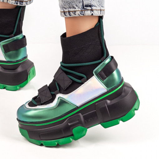 Reduceri incaltaminte dama, Sneakers dama verde cu negru si talpa groasa ZEF05931 - zeforia.ro