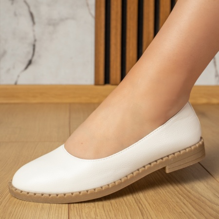 Balerini si Mocasini Dama, Balerini dama cu talpa joasa albi MOD03589, modlet.ro