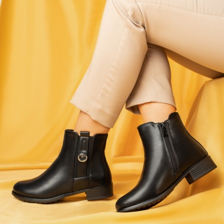 Ghete dama cu fermoar negre MOD06650