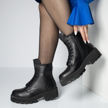 Ghete Dama, Ghete dama cu siret negre din Piele naturala MOD10664, modlet.ro