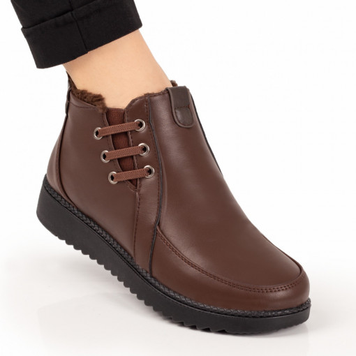REDUCERI INCALTAMINTE, Ghete dama maro cu fermoar si insertie de material elastic MOD07661, modlet.ro