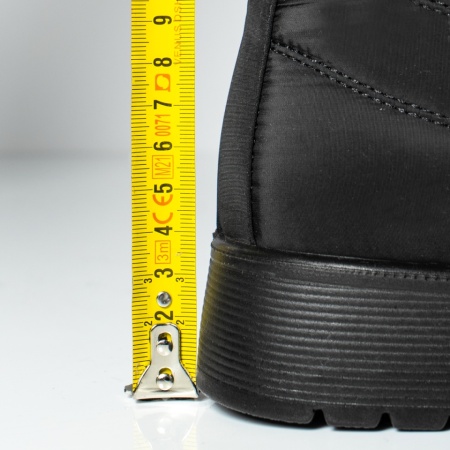 Ghete dama scurte cu fermoar si talpa groasa negre GINA33, 4, modlet.ro