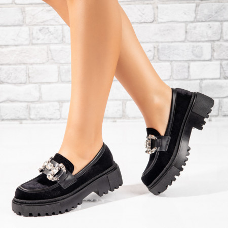 Balerini si Mocasini Dama, Mocasini dama negri suede cu accesoriu metalic MOD10422, modlet.ro