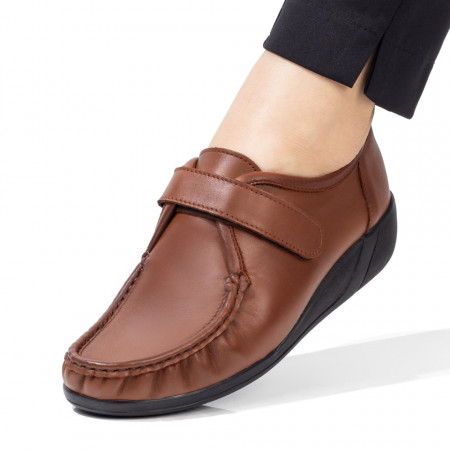 Pantofi casual dama, Pantofi casual dama din Piele naturala si inchidere cu scai maro ZEF03670 - zeforia.ro