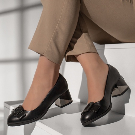 Pantofi dama cu accesoriu decorativ negri MOD13214, 2, modlet.ro