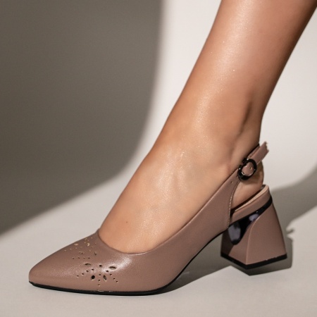 Pantofi dama cu toc gros si perforatii nude IRIS33, 3, modlet.ro