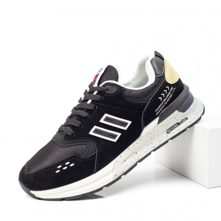 REDUCERI INCALTAMINTE, Pantofi sport barbati cu siret negri cu alb MOD09773, modlet.ro