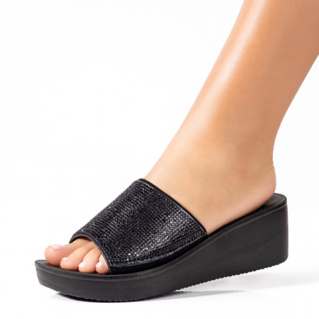 Papuci casual dama, Papuci dama cu platforma si strasuri negri MOD04196, modlet.ro