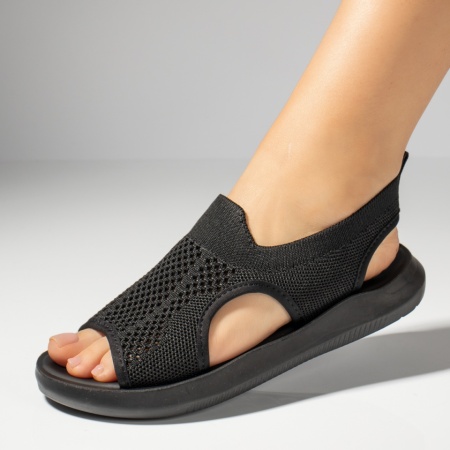 Sandale dama cu perforatii si talpa groasa negre ZEF04638, 4, zeforia.ro