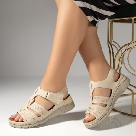 Sandale dama cu platforma bej ZEF13545