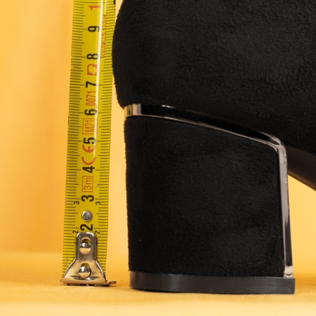 Botine dama cu toc gros si accesoriu decorativ negru suede MOD14089, 5, modlet.ro