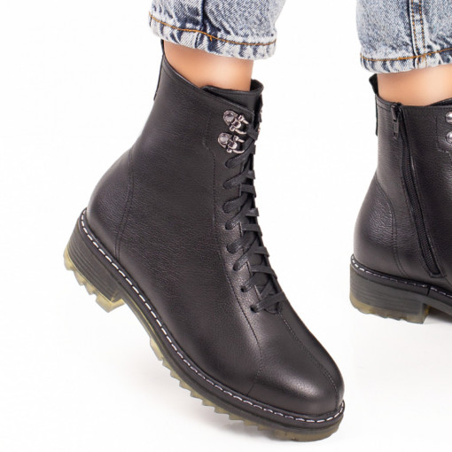 Ghete dama cu siret si fermoar negre din Piele naturala MOD05386