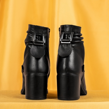 Ghete dama cu toc negre din Piele naturala MOD05614, 3, modlet.ro