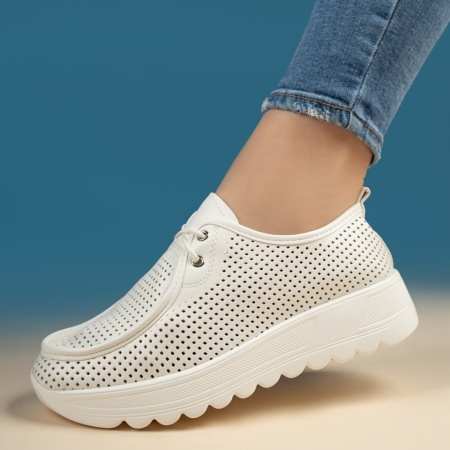 Pantofi casual dama, Pantofi casual dama cu perforatii albi MOD13439, modlet.ro