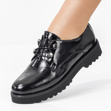 Pantofi dama, Pantofi dama casual negri cu aspect lacuit MOD08130, modlet.ro