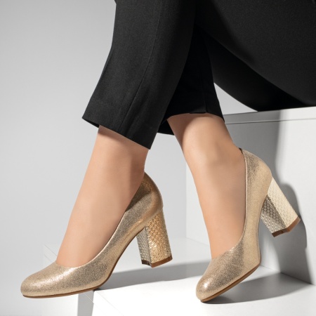 REDUCERI INCALTAMINTE, Pantofi dama cu toc aurii MOD02830, modlet.ro