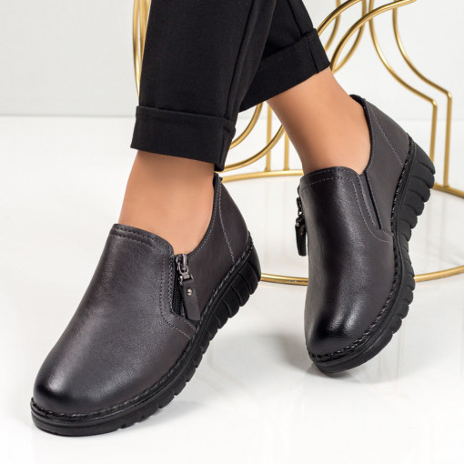 Pantofi dama gri casual cu fermoar si insertii de material elastic MDL01597