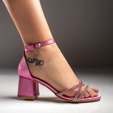 Sandale cu toc gros, Sandale dama cu toc si aplicatie cu pietre roz din satin ZEF08792 - zeforia.ro