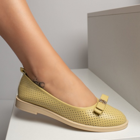 Balerini si Mocasini Dama, Balerini dama perforati cu fundita galbeni MOD11551, modlet.ro